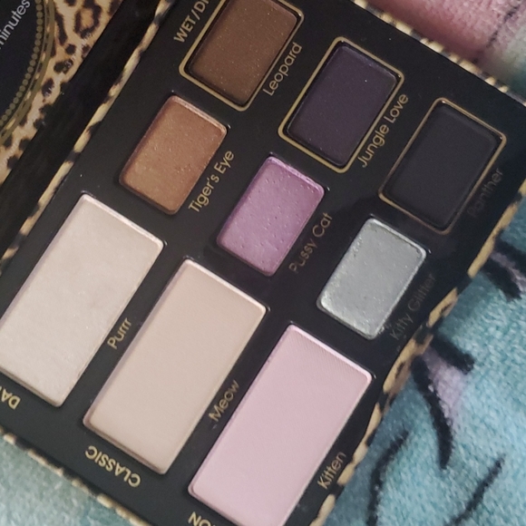 *SALE* Too faced Cat eye pallet - Picture 5 of 5